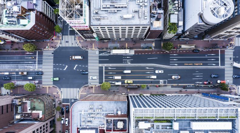 上空から撮影した東京の高層ビル群