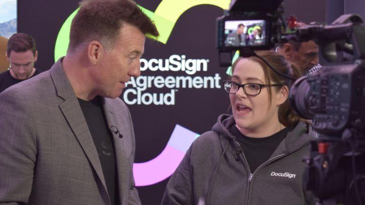 #DocuSignLive hosts Jonas Tichenor and Lauren Dunne discuss the latest at Dreamforce 2019.